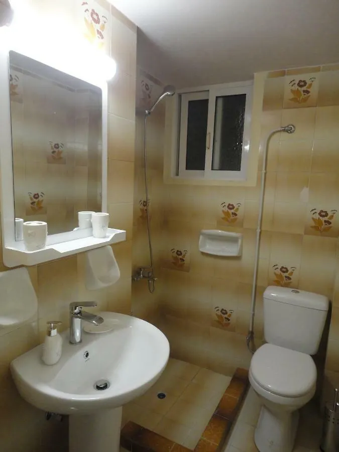 Yialos Apartments Livathos  Livathos (Kefalonia)